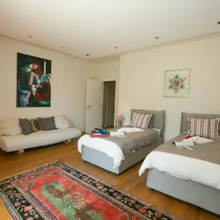 빌라 Sleeps 10 Pool *